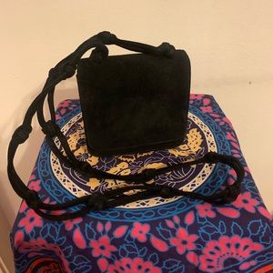 VINTAGE 1980’s suede bag